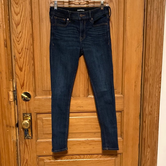 Modern skinny, size 26